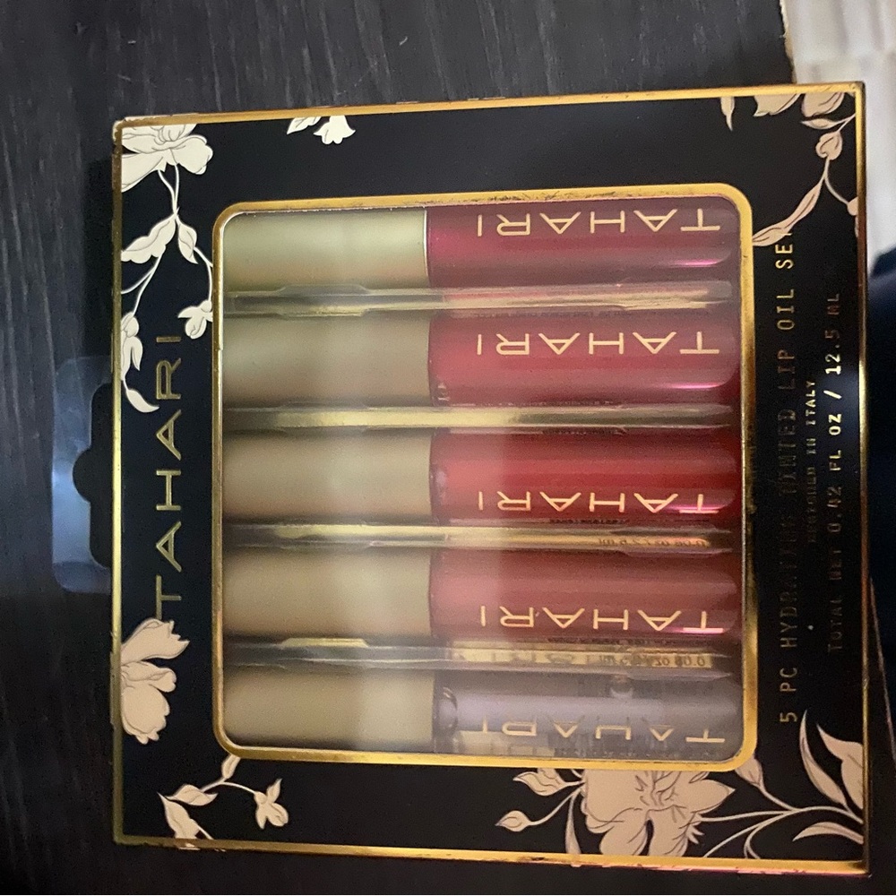 Tahari 5-Piece Tinted Lip Oil Set — Pink & Gold Accents
